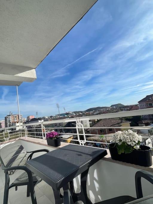 Modern Apt Near City Centre Shkodër Exterior foto